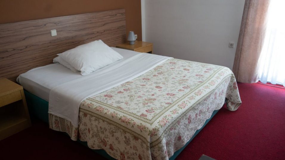 jednokrevetna-soba-2 jednokrevetna-soba-2